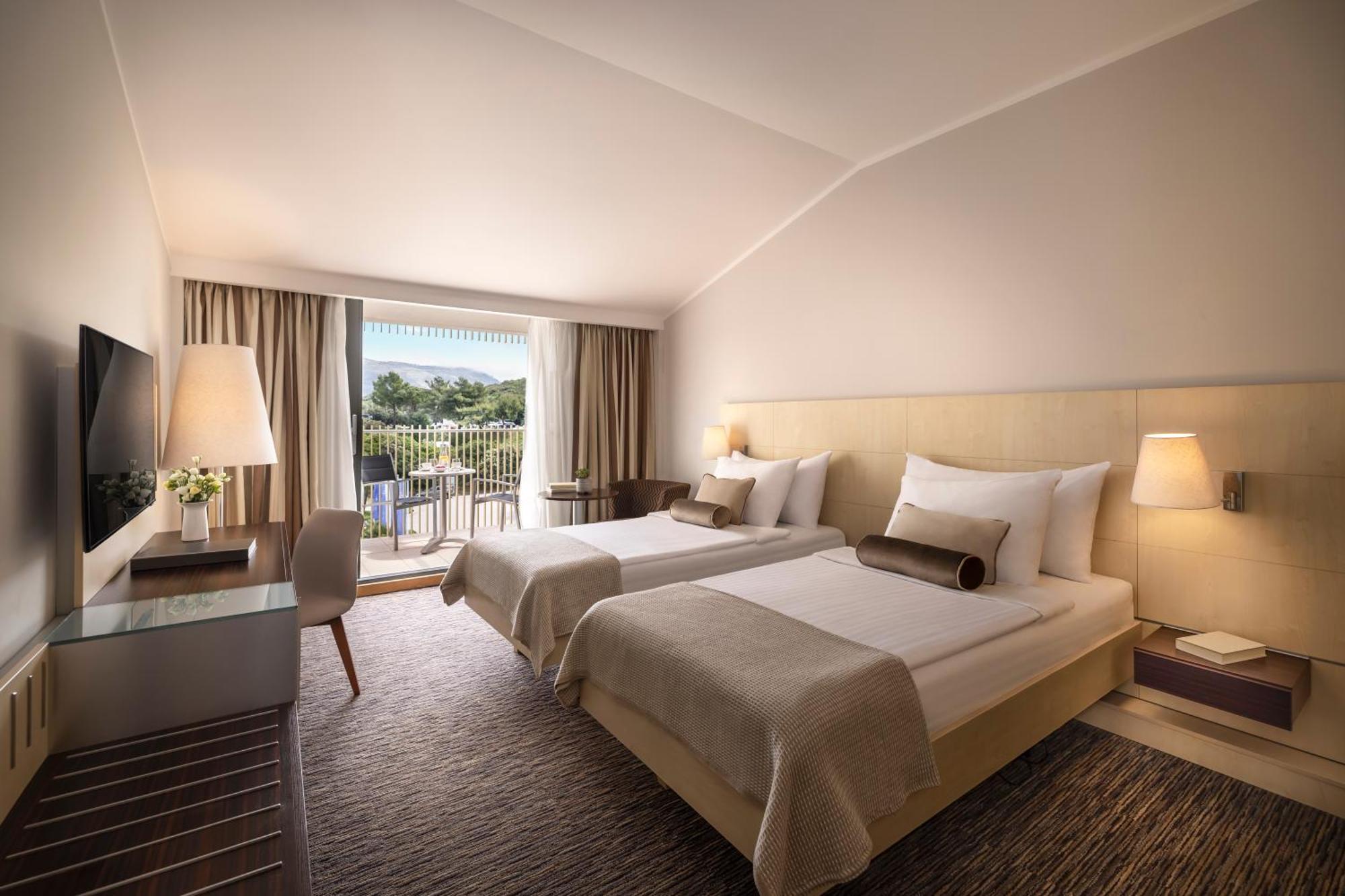 Offre Spéciale - Chambre Double ou Lits Jumeaux Standard avec Forfait Nouvel An